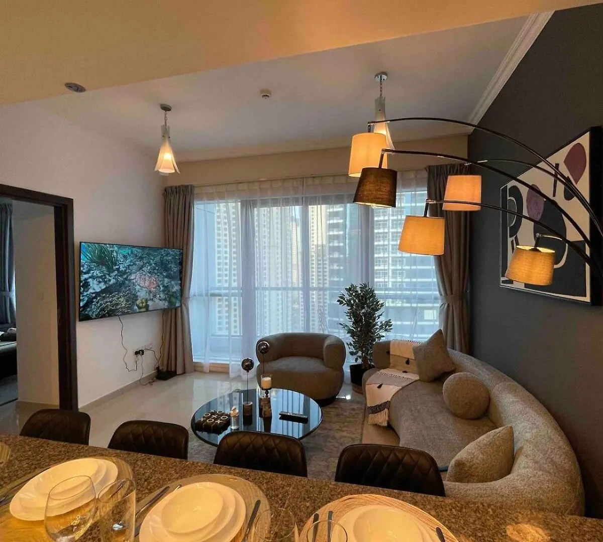 Modern One-Bedroom In Heart Of Marina Dubai 0*,