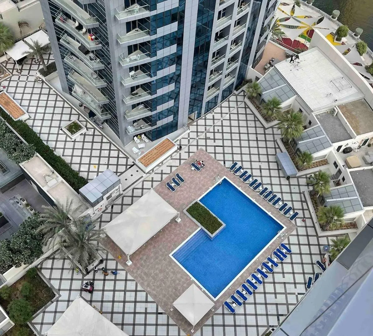 Apartment Modern One-Bedroom In Heart Of Marina Dubai United Arab Emirates