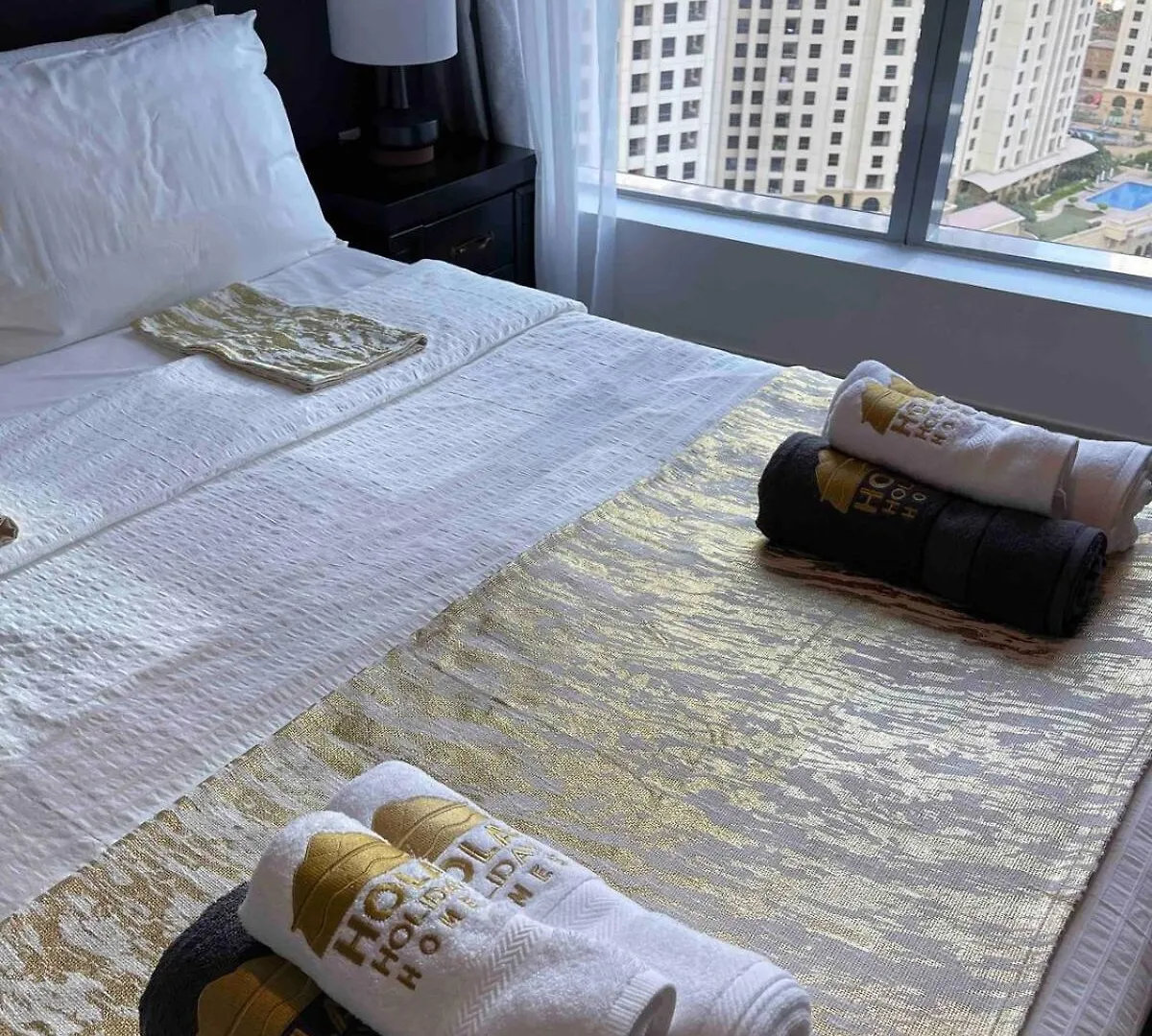 Apartment Modern One-Bedroom In Heart Of Marina Dubai United Arab Emirates