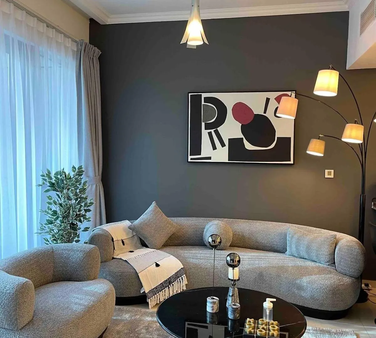 Modern One-Bedroom In Heart Of Marina Dubai Apartment