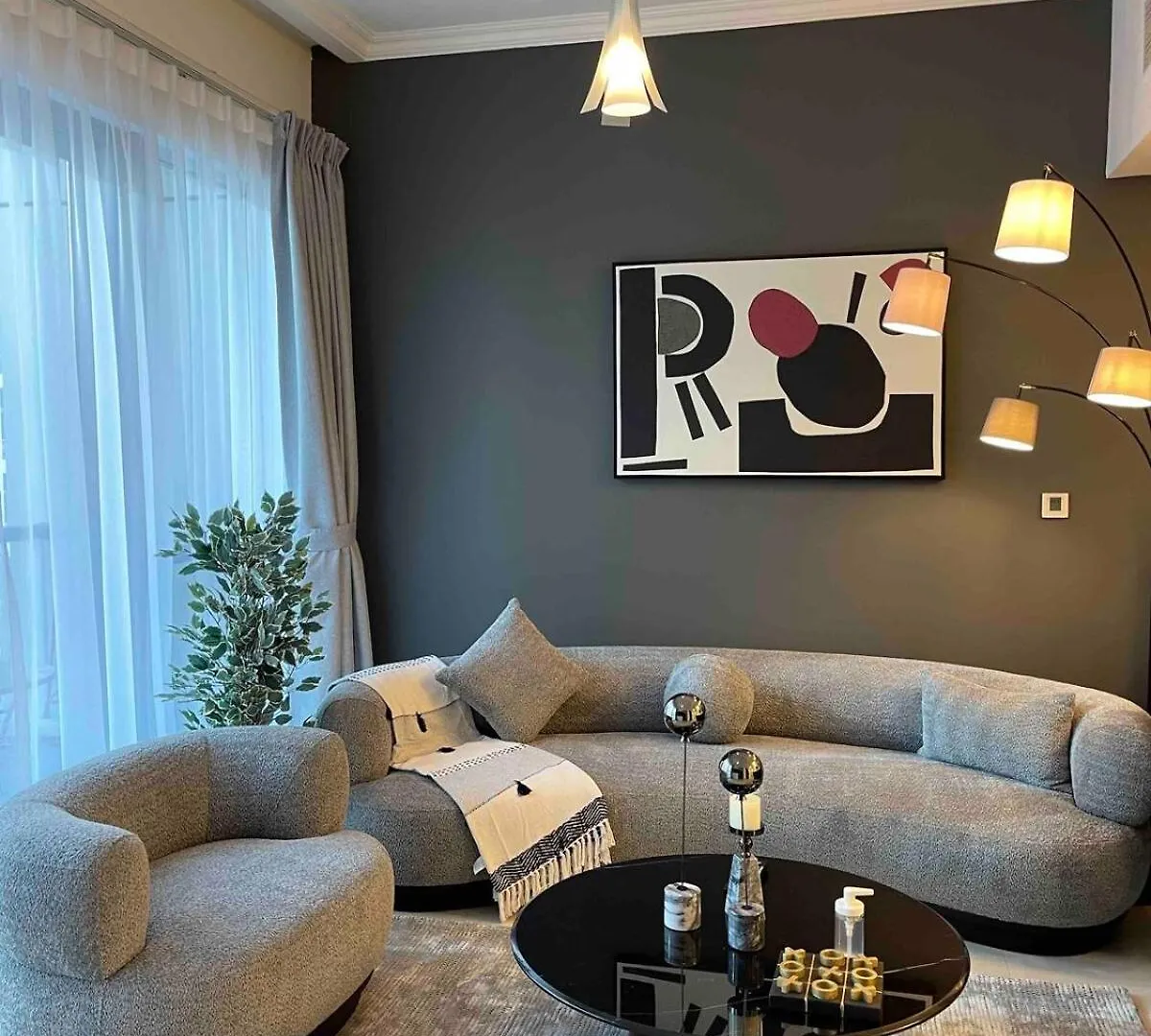 Apartment Modern One-Bedroom In Heart Of Marina Dubai